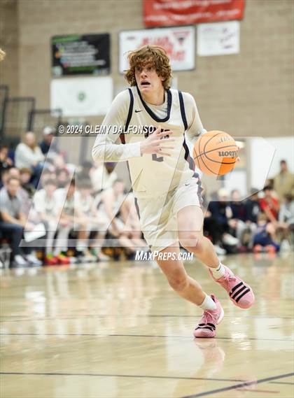 Thumbnail 2 in Durango vs Dakota Ridge (CHSAA 5A State Tournament Round 1) photogallery.
