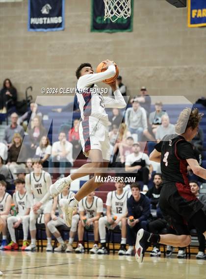 Thumbnail 2 in Durango vs Dakota Ridge (CHSAA 5A State Tournament Round 1) photogallery.