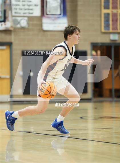 Thumbnail 1 in Durango vs Dakota Ridge (CHSAA 5A State Tournament Round 1) photogallery.