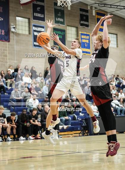 Thumbnail 1 in Durango vs Dakota Ridge (CHSAA 5A State Tournament Round 1) photogallery.