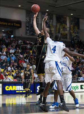 Thumbnail 3 in Marshall vs Bethel (VHSL AAA Semifinal) photogallery.