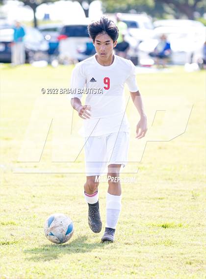 Thumbnail 1 in Island School vs Waialua (HHSAA D2 Quarterfinal Playoff) photogallery.