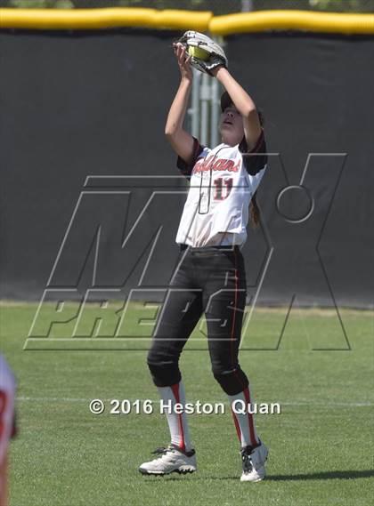 Thumbnail 2 in Fountain Valley vs. Hart (Alan Dugard Classic)  photogallery.