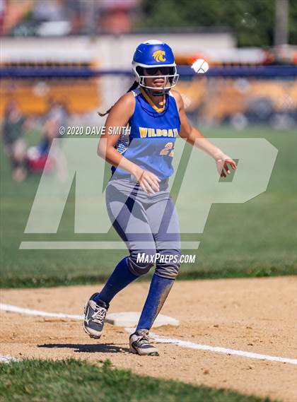 Thumbnail 1 in Davenport North @ Davenport Central photogallery.