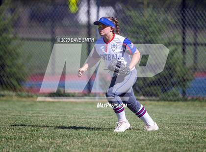 Thumbnail 1 in Davenport North @ Davenport Central photogallery.