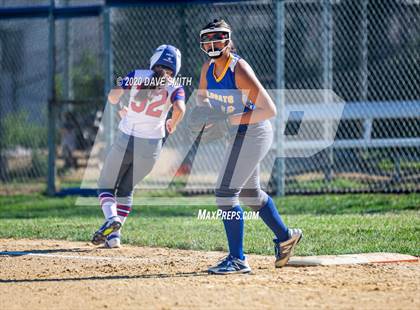 Thumbnail 2 in Davenport North @ Davenport Central photogallery.