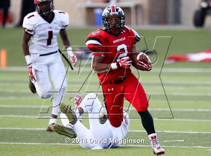 Thumbnail 1 in Cedar Hill vs. Westfield (UIL 6A Division 2 Semifinal) photogallery.