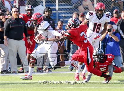 Thumbnail 1 in Cedar Hill vs. Westfield (UIL 6A Division 2 Semifinal) photogallery.