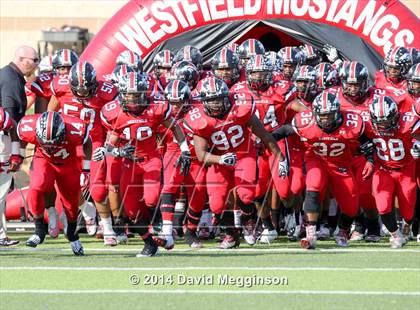 Thumbnail 2 in Cedar Hill vs. Westfield (UIL 6A Division 2 Semifinal) photogallery.