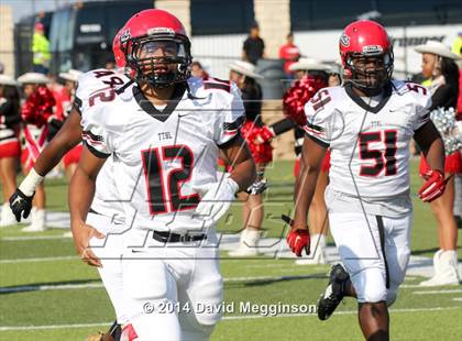 Thumbnail 2 in Cedar Hill vs. Westfield (UIL 6A Division 2 Semifinal) photogallery.