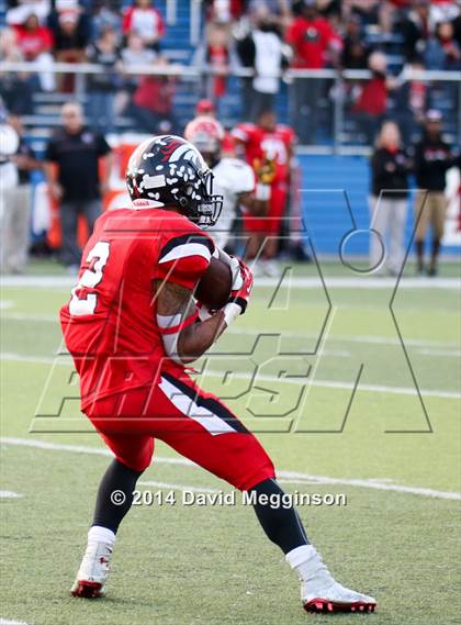 Thumbnail 3 in Cedar Hill vs. Westfield (UIL 6A Division 2 Semifinal) photogallery.