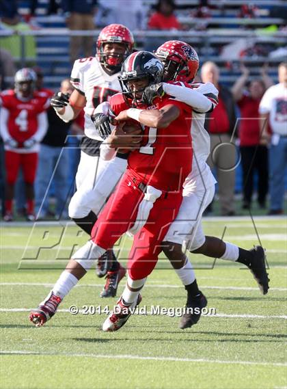 Thumbnail 3 in Cedar Hill vs. Westfield (UIL 6A Division 2 Semifinal) photogallery.