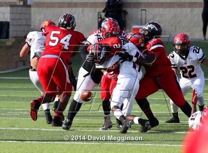 Thumbnail 3 in Cedar Hill vs. Westfield (UIL 6A Division 2 Semifinal) photogallery.