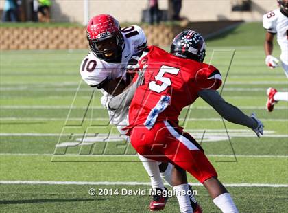 Thumbnail 1 in Cedar Hill vs. Westfield (UIL 6A Division 2 Semifinal) photogallery.