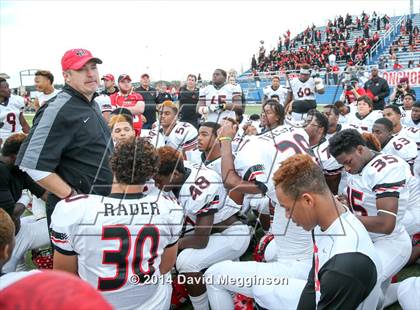 Thumbnail 1 in Cedar Hill vs. Westfield (UIL 6A Division 2 Semifinal) photogallery.