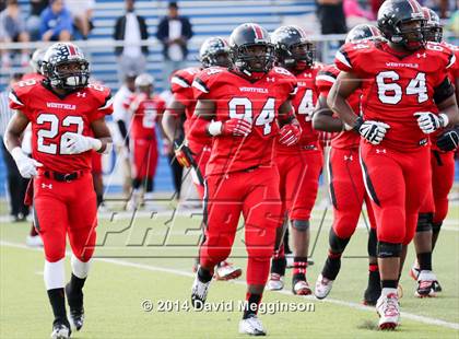 Thumbnail 2 in Cedar Hill vs. Westfield (UIL 6A Division 2 Semifinal) photogallery.