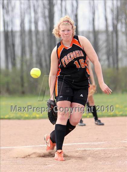Thumbnail 2 in Fredonia vs Depew (13th Depew Tournament) photogallery.