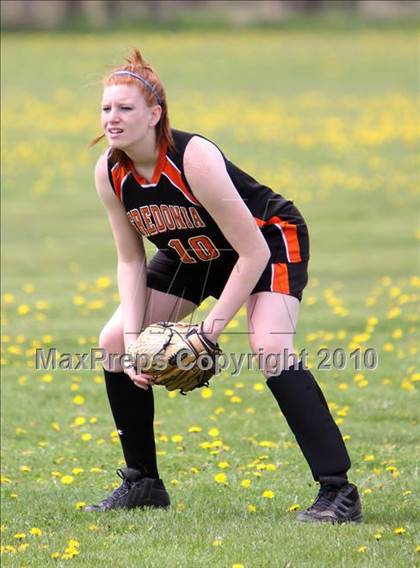 Thumbnail 1 in Fredonia vs Depew (13th Depew Tournament) photogallery.