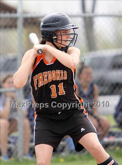 Thumbnail 1 in Fredonia vs Depew (13th Depew Tournament) photogallery.