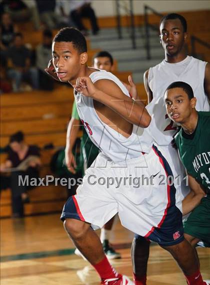 Thumbnail 2 in Atascocita vs. Mayde Creek (McDonald's Texas Invitational) photogallery.