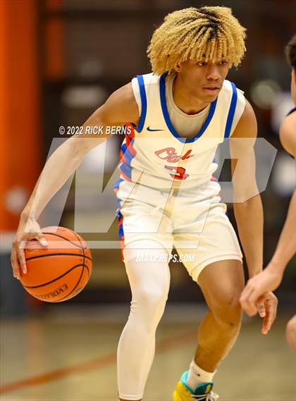 Thumbnail 3 in Grand Oaks vs Oak Ridge photogallery.