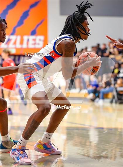 Thumbnail 2 in Grand Oaks vs Oak Ridge photogallery.
