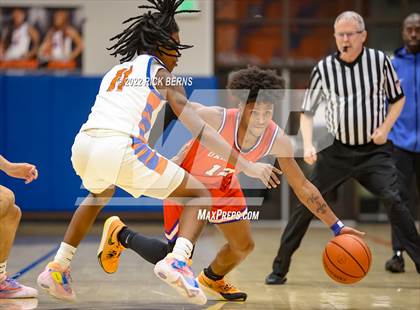 Thumbnail 3 in Grand Oaks vs Oak Ridge photogallery.