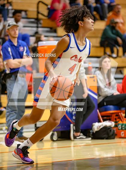 Thumbnail 1 in Grand Oaks vs Oak Ridge photogallery.