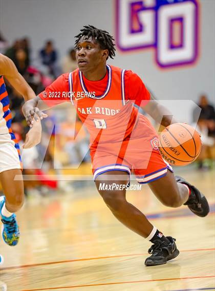 Thumbnail 1 in Grand Oaks vs Oak Ridge photogallery.