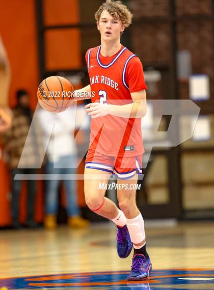 Thumbnail 1 in Grand Oaks vs Oak Ridge photogallery.