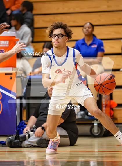 Thumbnail 2 in Grand Oaks vs Oak Ridge photogallery.