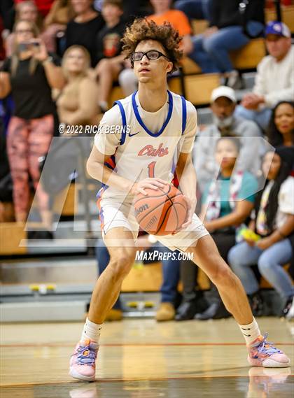 Thumbnail 2 in Grand Oaks vs Oak Ridge photogallery.