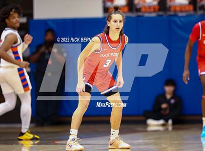 Thumbnail 2 in Grand Oaks vs Oak Ridge photogallery.