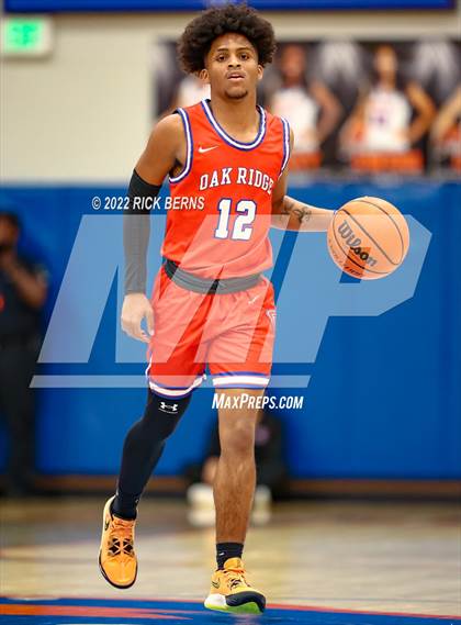 Thumbnail 3 in Grand Oaks vs Oak Ridge photogallery.