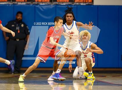 Thumbnail 3 in Grand Oaks vs Oak Ridge photogallery.