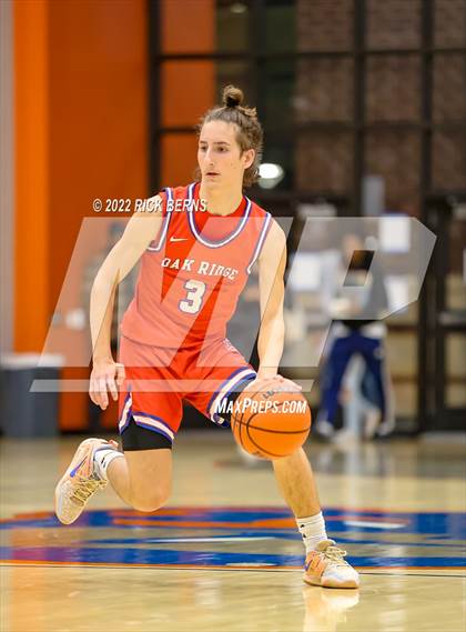 Thumbnail 1 in Grand Oaks vs Oak Ridge photogallery.