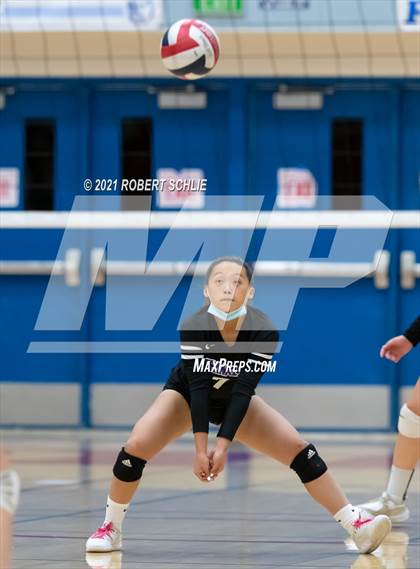 Thumbnail 3 in Franklin vs Folsom (CIF SJS D1 Playoffs) photogallery.