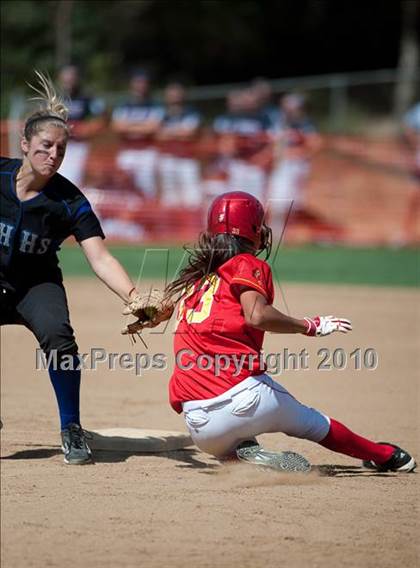 Thumbnail 3 in West Hills vs Mt. Carmel (CIF SDS D2 Playoffs) photogallery.