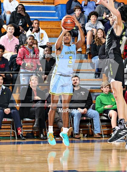 Thumbnail 3 in Prolific Prep of Napa Christian vs. Huntington St. Joseph Prep (Consolation) photogallery.