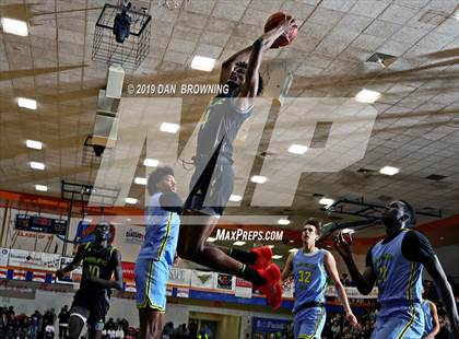 Thumbnail 2 in Prolific Prep of Napa Christian vs. Huntington St. Joseph Prep (Consolation) photogallery.