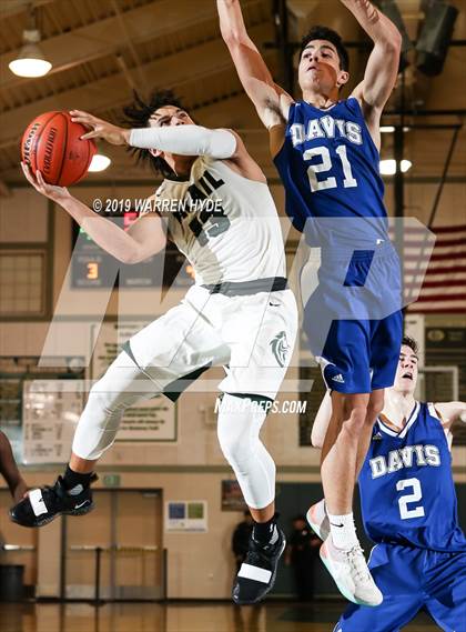 Thumbnail 2 in Davis @ Monterey Trail (CIF SJS D1 Playoff) photogallery.