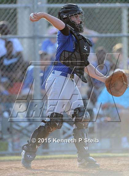 Thumbnail 1 in Doyle vs Sterlington (LHSAA 2A Quarterfinal) photogallery.