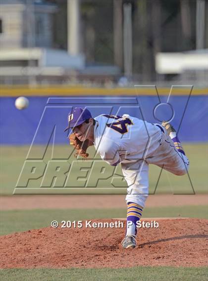 Thumbnail 2 in Doyle vs Sterlington (LHSAA 2A Quarterfinal) photogallery.