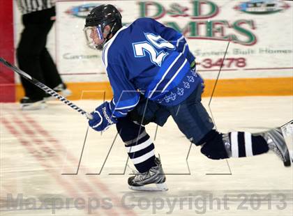Thumbnail 1 in Aquinas @ Spaulding photogallery.