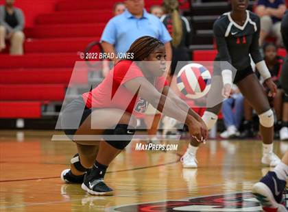 Thumbnail 3 in Green Hill @ Stewarts Creek photogallery.