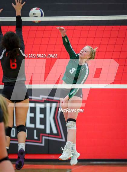 Thumbnail 2 in Green Hill @ Stewarts Creek photogallery.