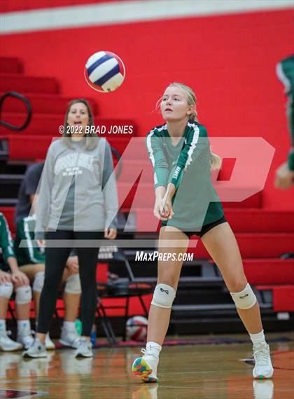 Thumbnail 1 in Green Hill @ Stewarts Creek photogallery.