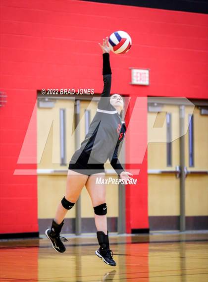 Thumbnail 2 in Green Hill @ Stewarts Creek photogallery.