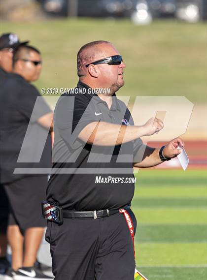 Thumbnail 1 in Hanford High @ Fresno High photogallery.
