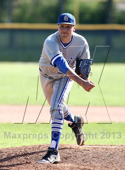 Thumbnail 2 in St. Louis University @ Vianney photogallery.